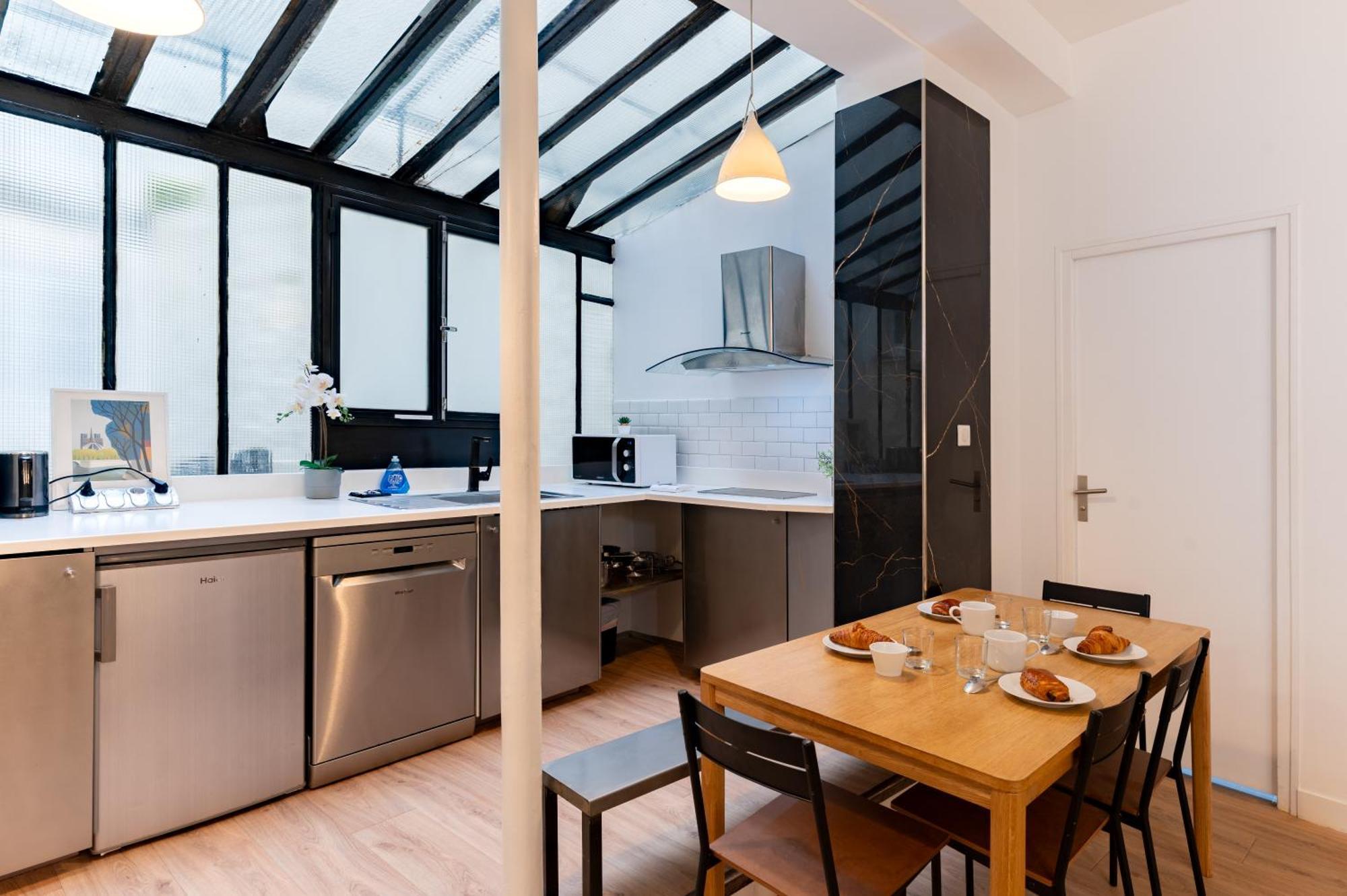 St Germain Sartre Chicsuites Paryż Zewnętrze zdjęcie