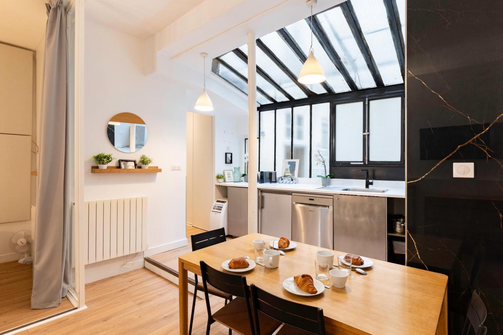 St Germain Sartre Chicsuites Paryż Zewnętrze zdjęcie